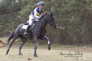 Nicola WILSON & Bulana